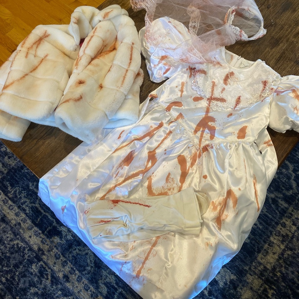 Kids bloody bride costume 8yo